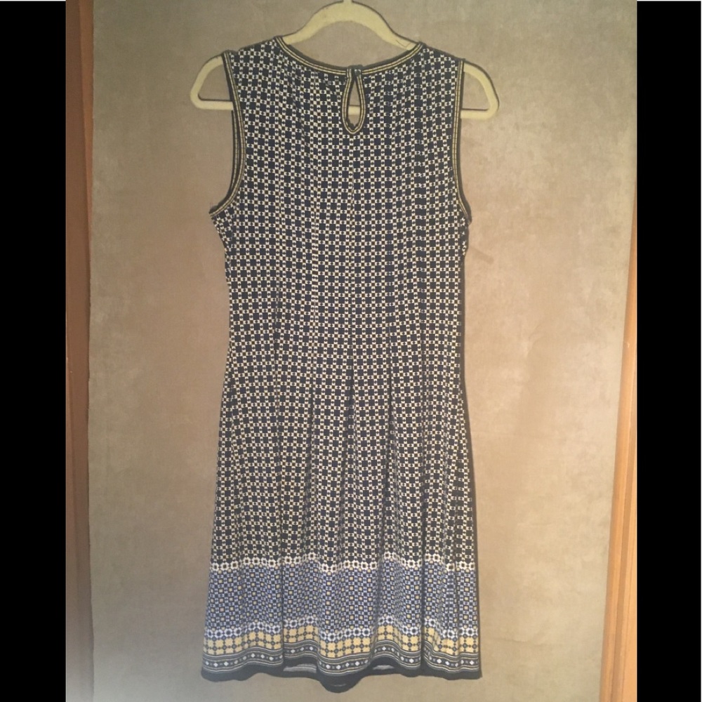 Max Studio Dress - Picture 2 of 3